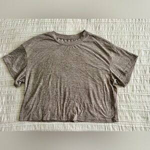 Cropped light brown heather T- Shirt size medium
